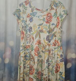 NWOT Soft Surroundings Multicolor Floral Dress